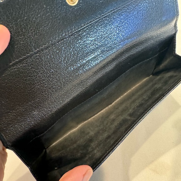 Authentic Gucci wallet - Picture 8 of 12